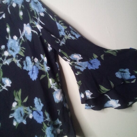 Vince Camuto Blouse Shirt L Women 3/4 Bell Sleeve Floral Black Blue - Picture 12 of 16